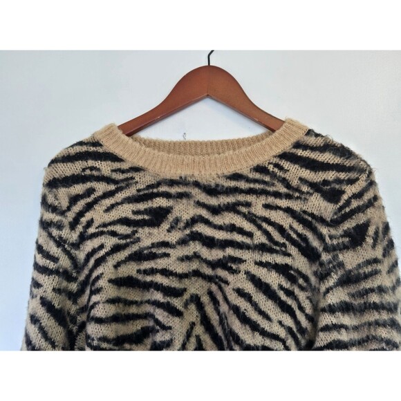 Divided Sweater Womens M Fuzzy Brown Zebra Animal Print Pullover Eclectic Warm - Picture 2 of 8
